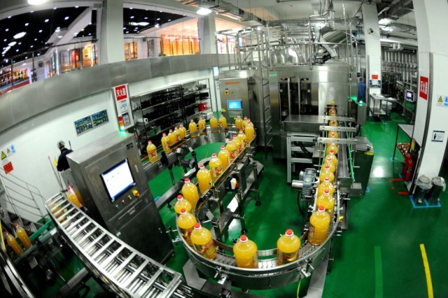 上海:粮油食品企业生产加工忙